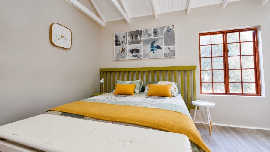 5 Bedroom Property for Sale in Stilbaai Wes Western Cape